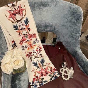 (Item no. 5) Ivory Floral Print pants